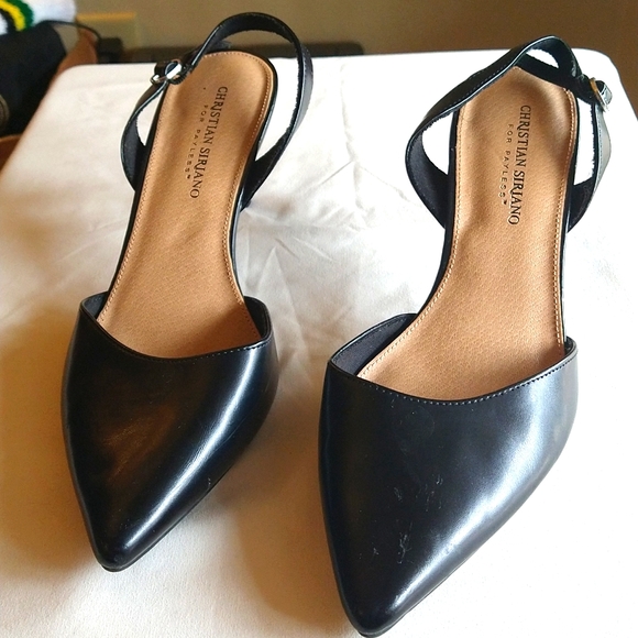 Size nine black slingback - Picture 1 of 6